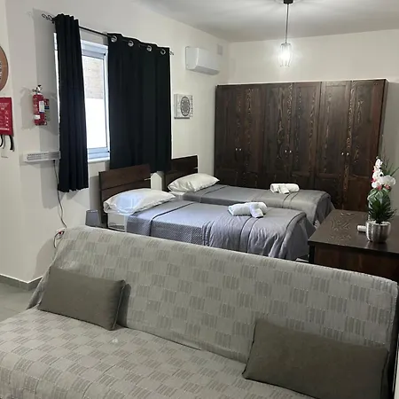St Gaetans Studio Apartment 6A Hamrun Exterior photo